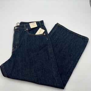 Universal Thread cropped Vintage wide leg size 12. Mid-rise relaxed hip